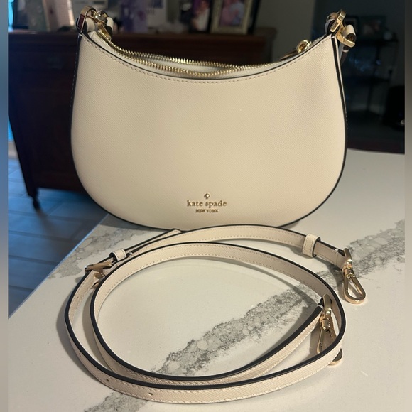 NWOT kate spade Cream Leather Nova Crescent Shoulder Bag Gold Tone Hardware - Picture 8 of 10